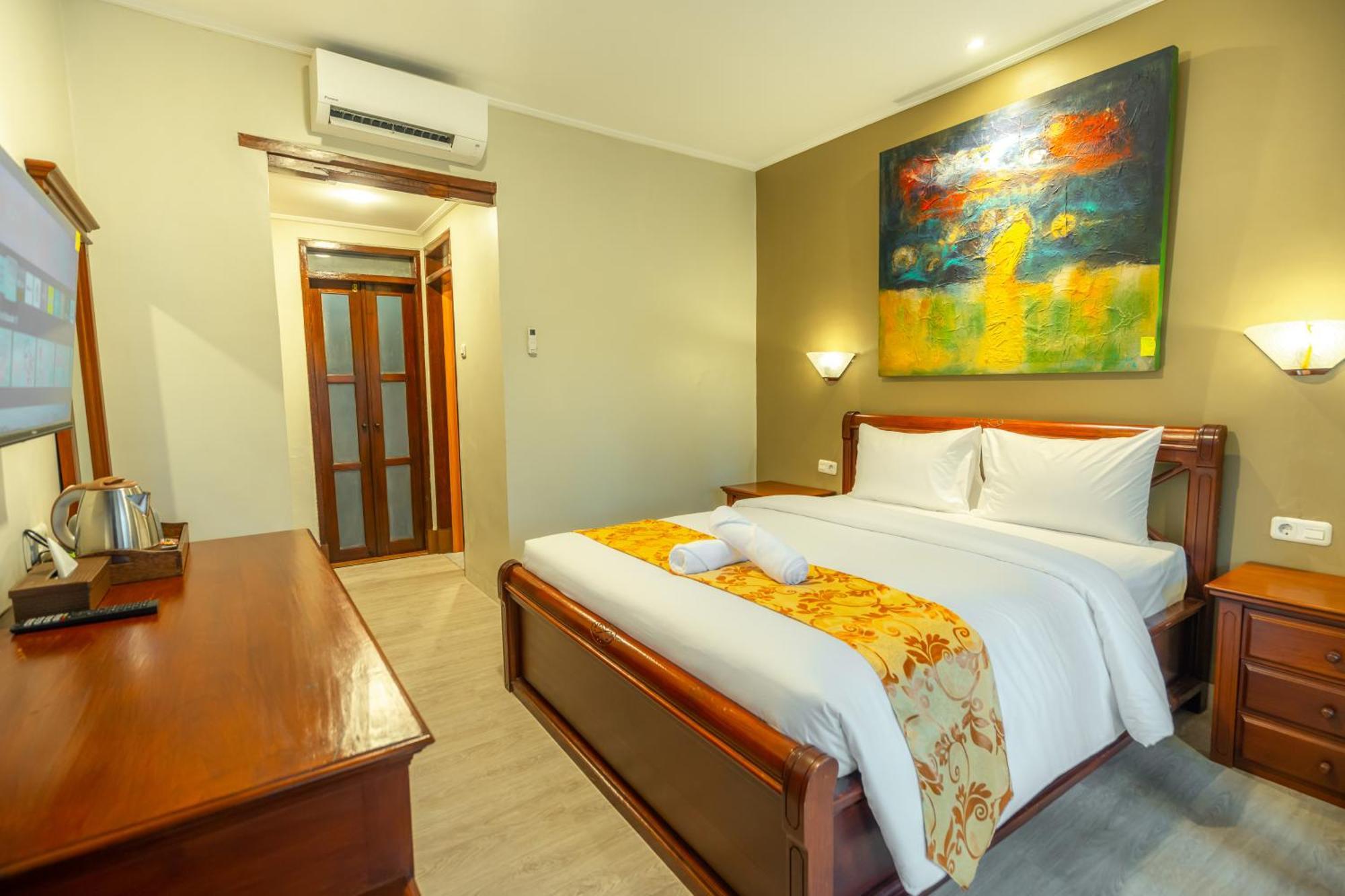 The Central Lovina Hotel & Restaurant ภายนอก รูปภาพ
